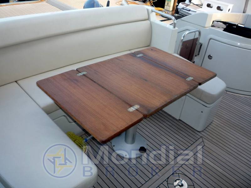 Azimut 43s