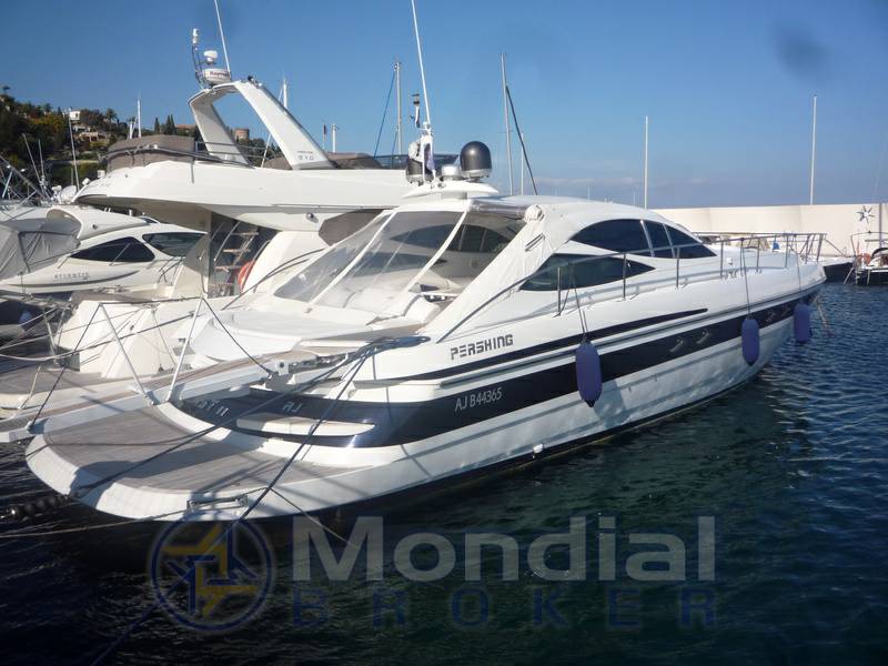 Pershing 52