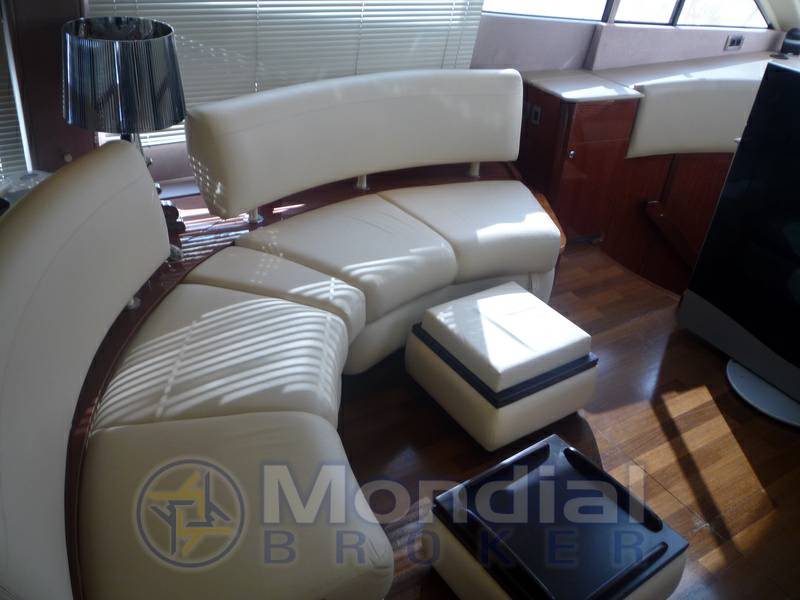 Sealine T60