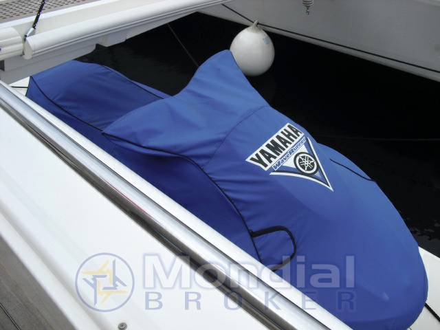 Ferretti 630