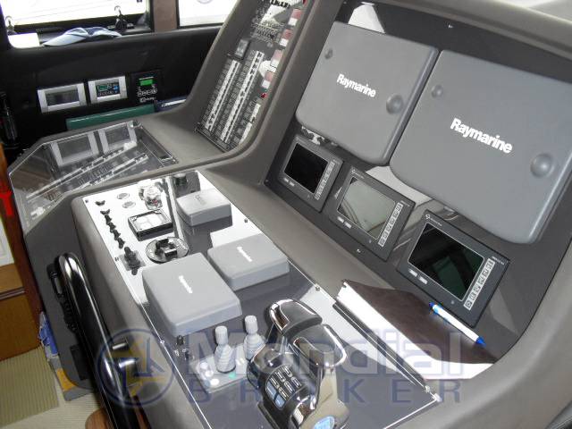 Ferretti 630