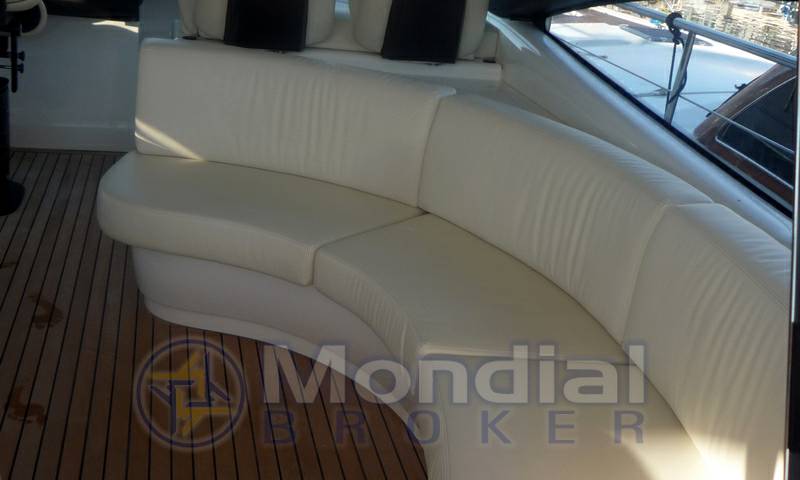 Pershing 62