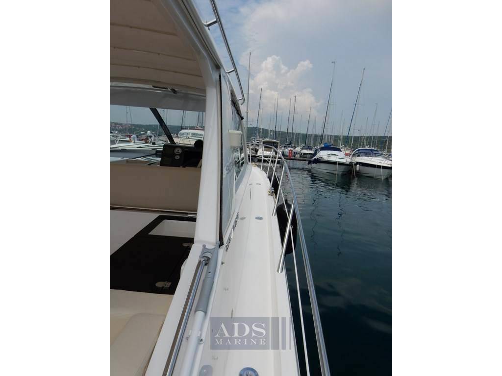 Sealine Sc 35