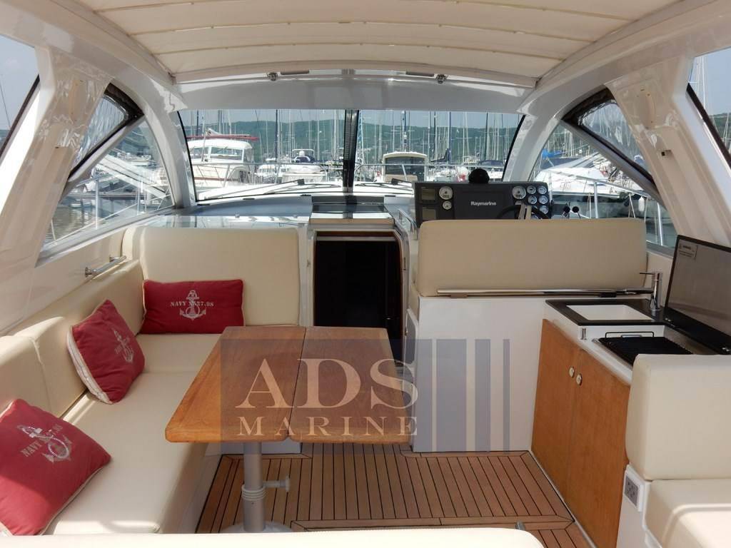 Sealine Sc 35