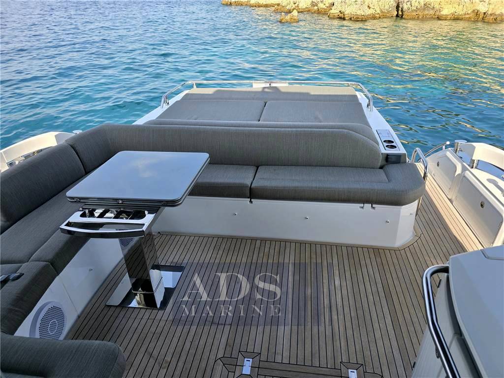 Azimut S6