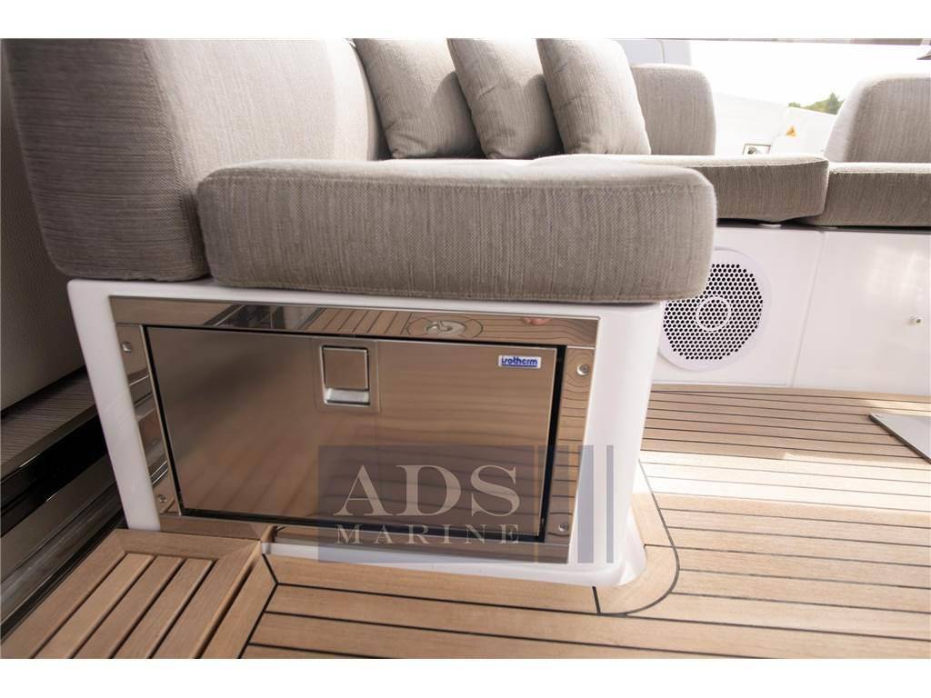 Azimut S6