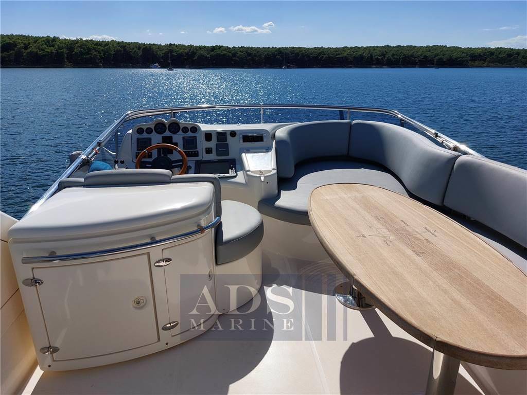 Azimut 50 fly