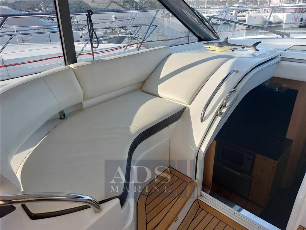 Princess V48