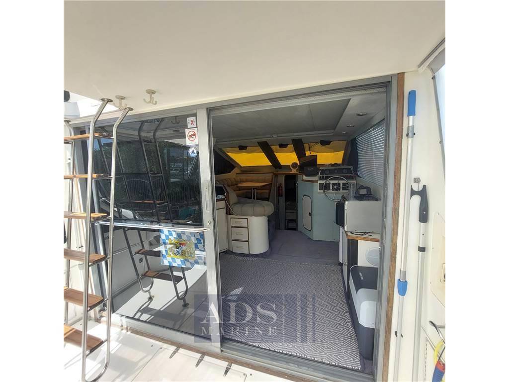 Sea ray 340 fly