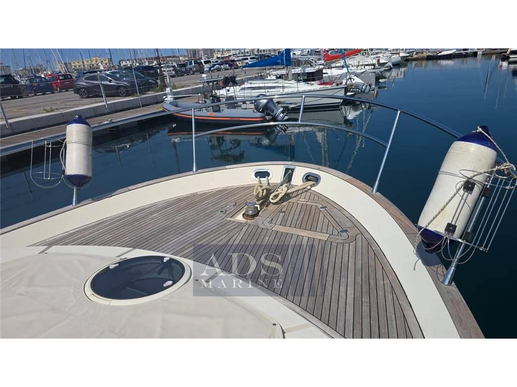 Solare 43 lobster