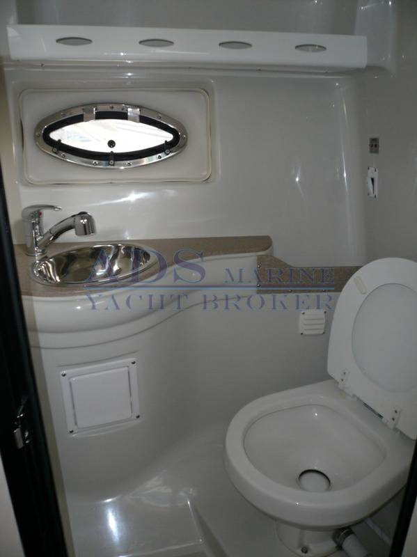 Crownline 315 scr