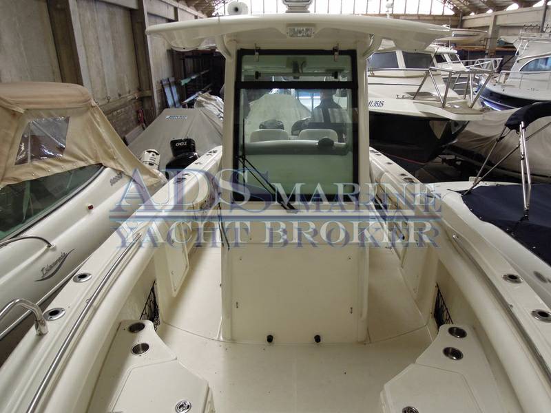 Boston whaler 280 outrage