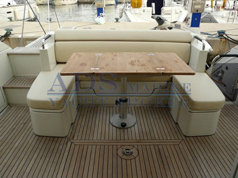 Azimut 43s
