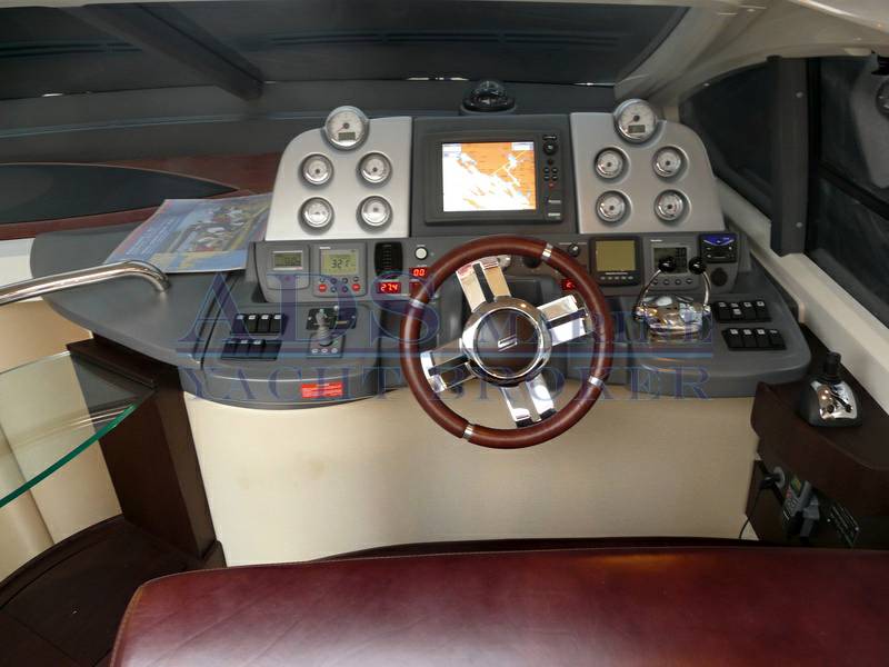 Azimut 43s