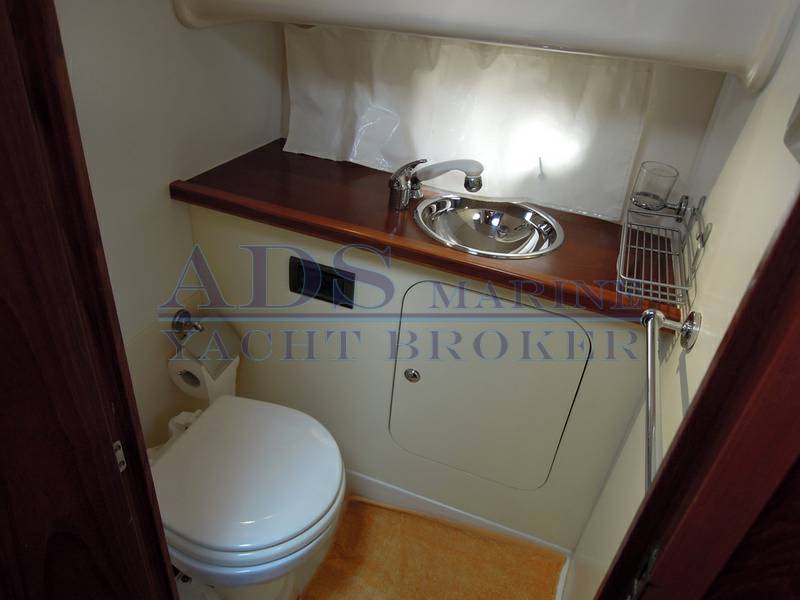 Sessa Marine dorado 28