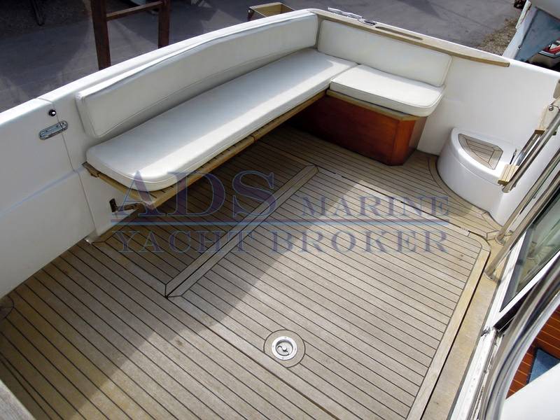 Sessa Marine dorado 28