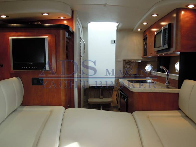 Rinker 260