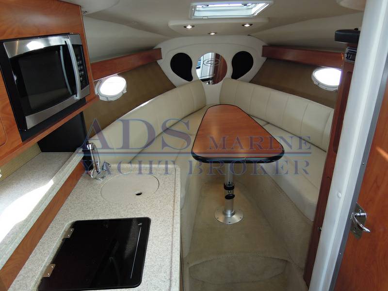 Rinker 260