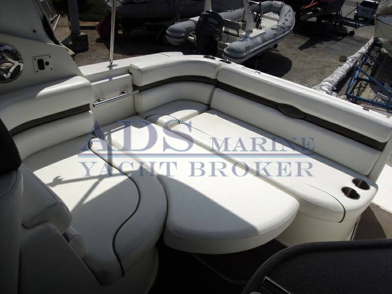 Rinker 260