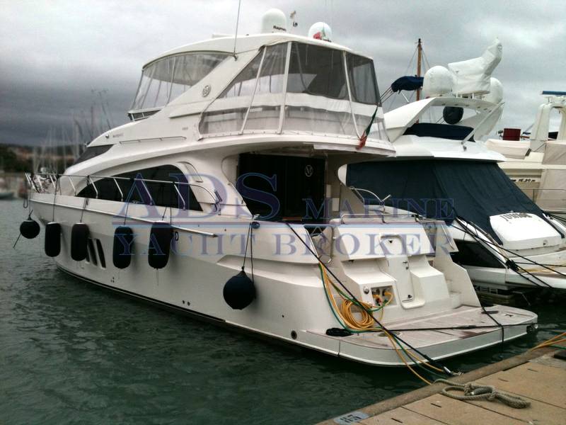 Marquis 560