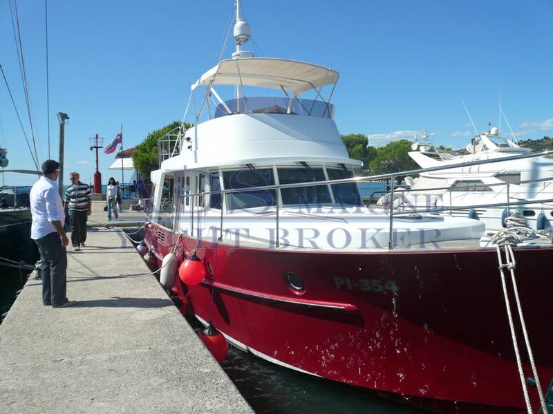 Beneteau Swift trawler 42