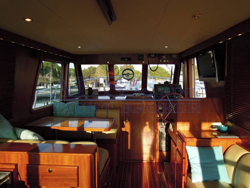 Clipper 34 sedan