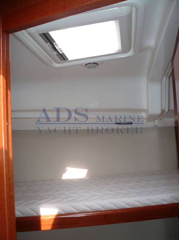 Beneteau Oceanis 43 family