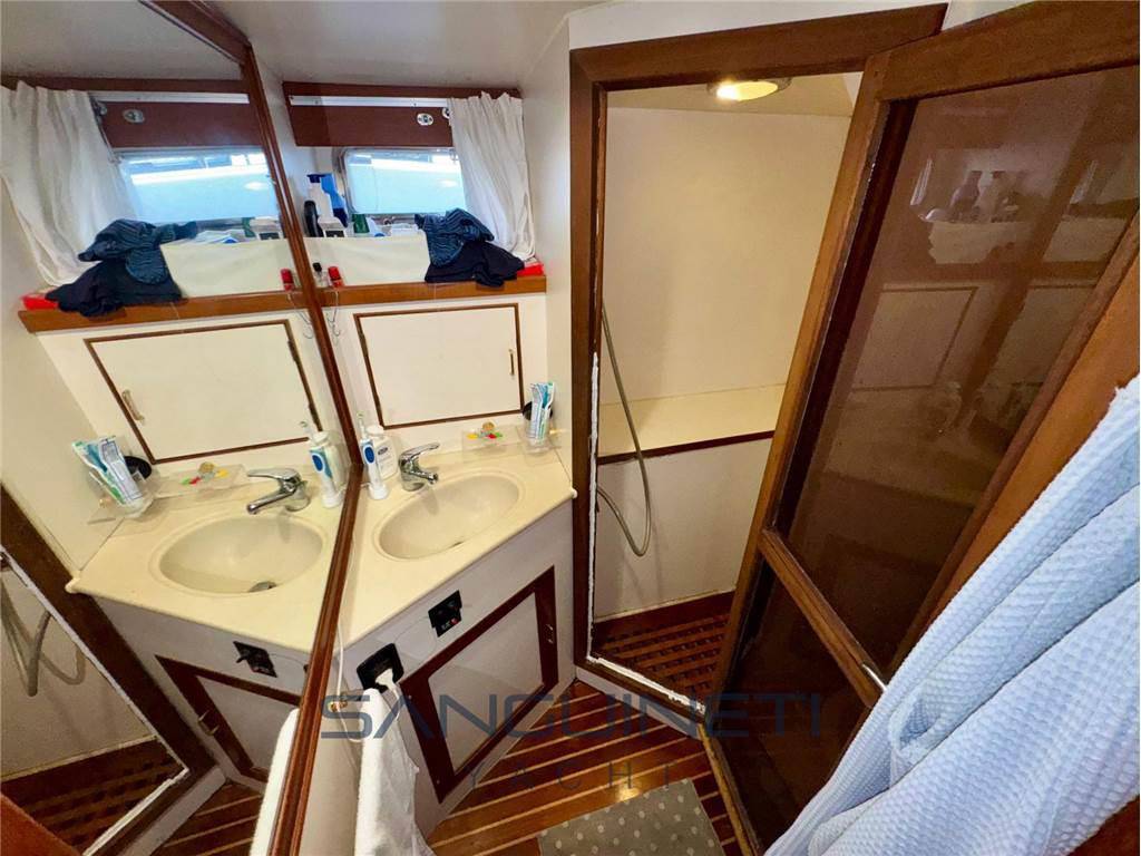 King yacht Sea ranger 61
