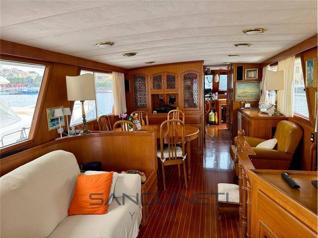 King yacht Sea ranger 61