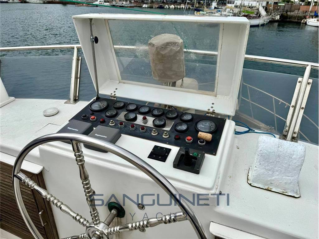 King yacht Sea ranger 61