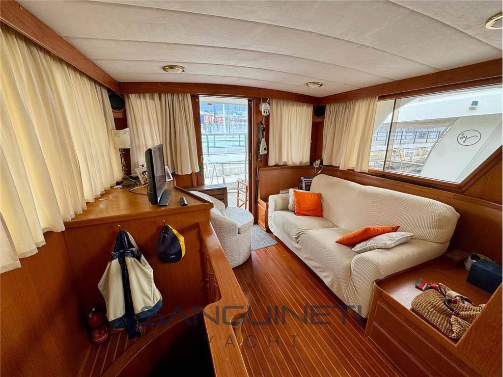 King yacht Sea ranger 61