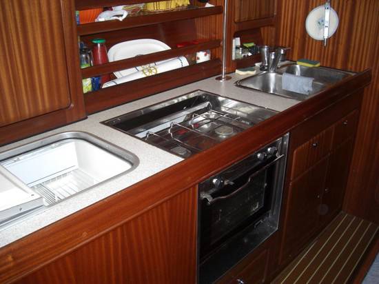 Bavaria 40