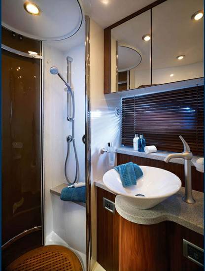 Sunseeker Manhattan 52