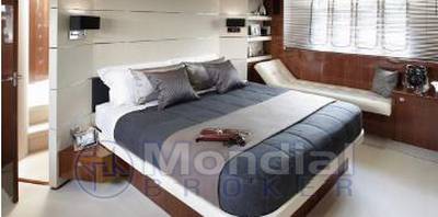 Princess yacht V78