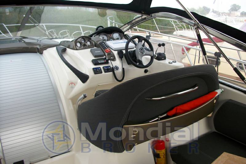 Cranchi Endurance 33
