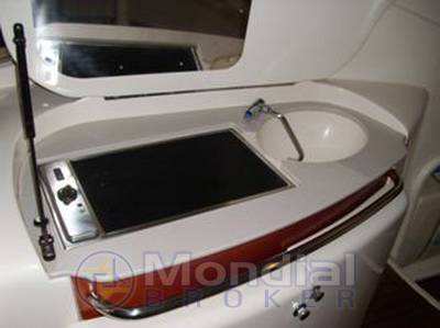 Atlantis 425