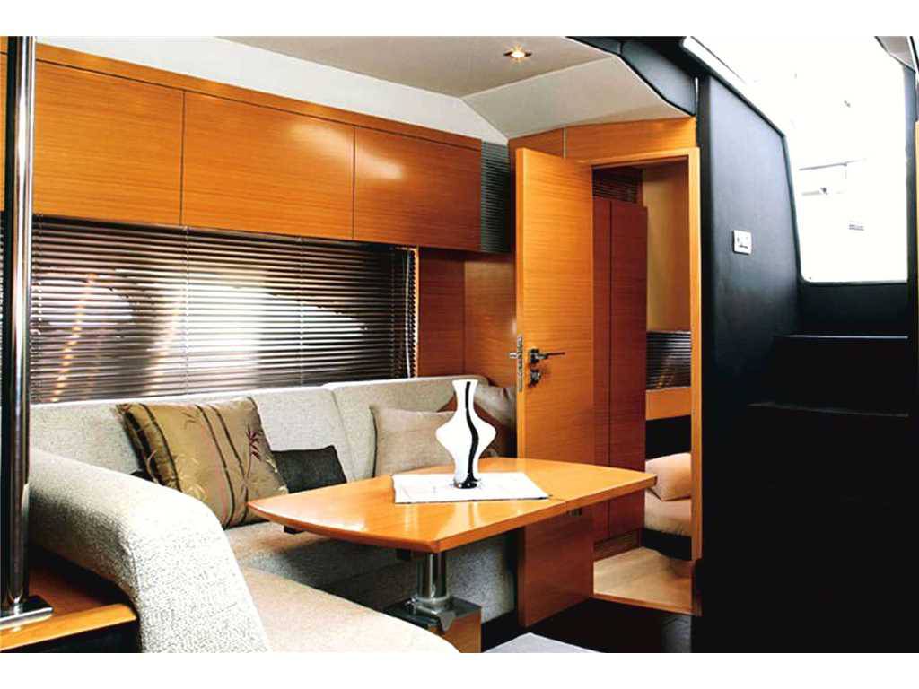 Atlantis 50