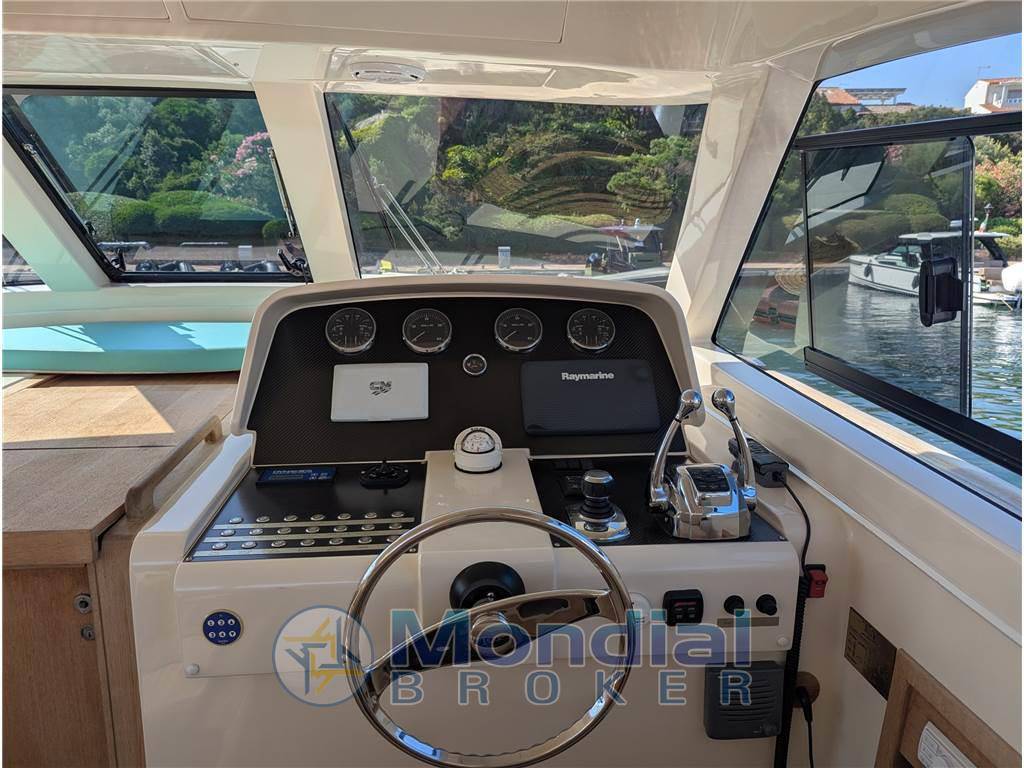 Toy marine Tender 47