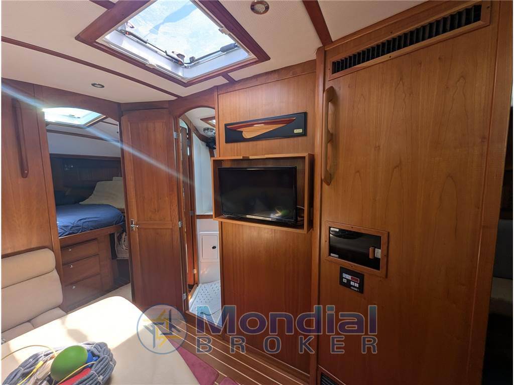 Sabre yachts 42' hard top express