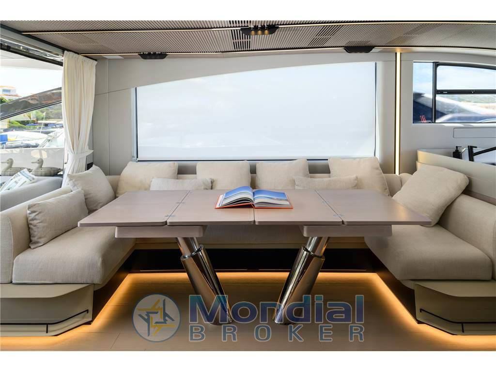 Azimut S7 m ̸ y 2023