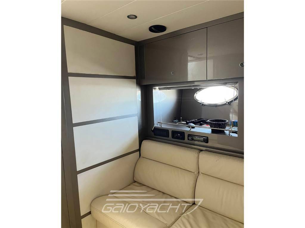 Uniesse marine 48 open