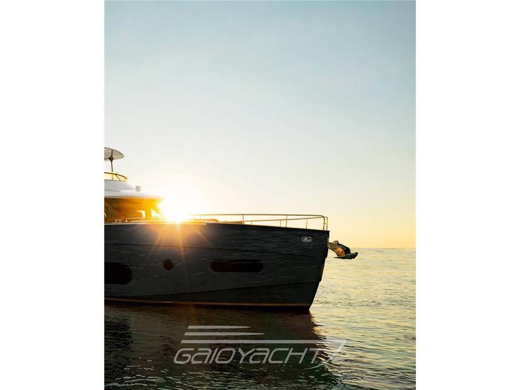 Azimut Magellano 66evo
