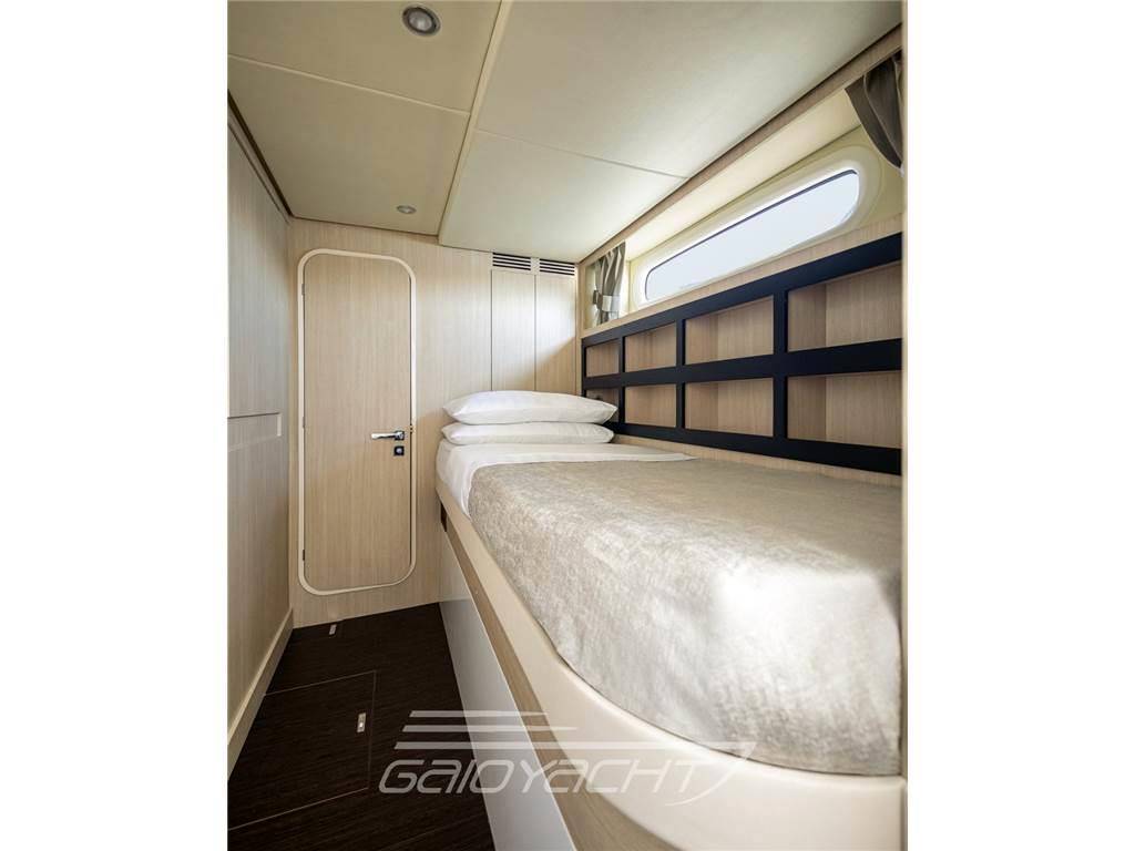 Azimut Magellano 66evo
