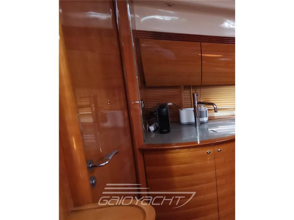 Azimut Atlantis 47