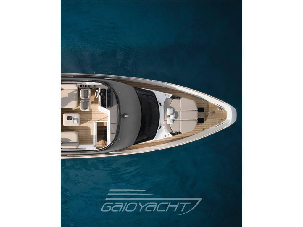 Azimut Seadeck 7