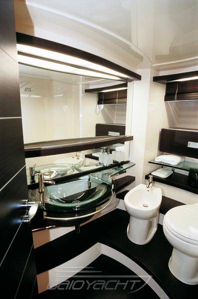 Azimut 68 s