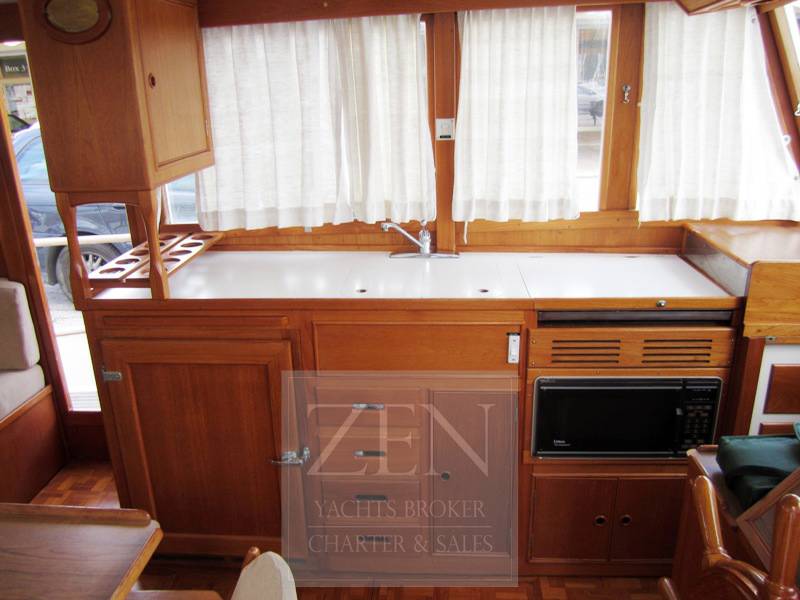 Grand banks 36 classic