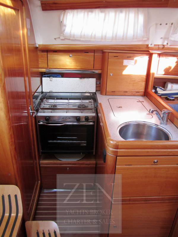 Bavaria 31 cruiser