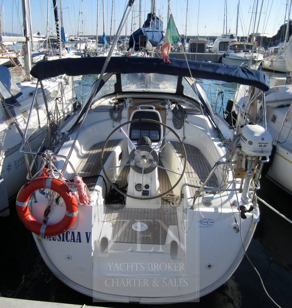Bavaria 31 cruiser