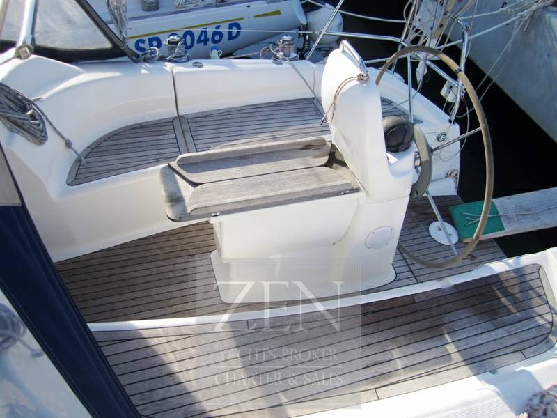 Bavaria 31 cruiser